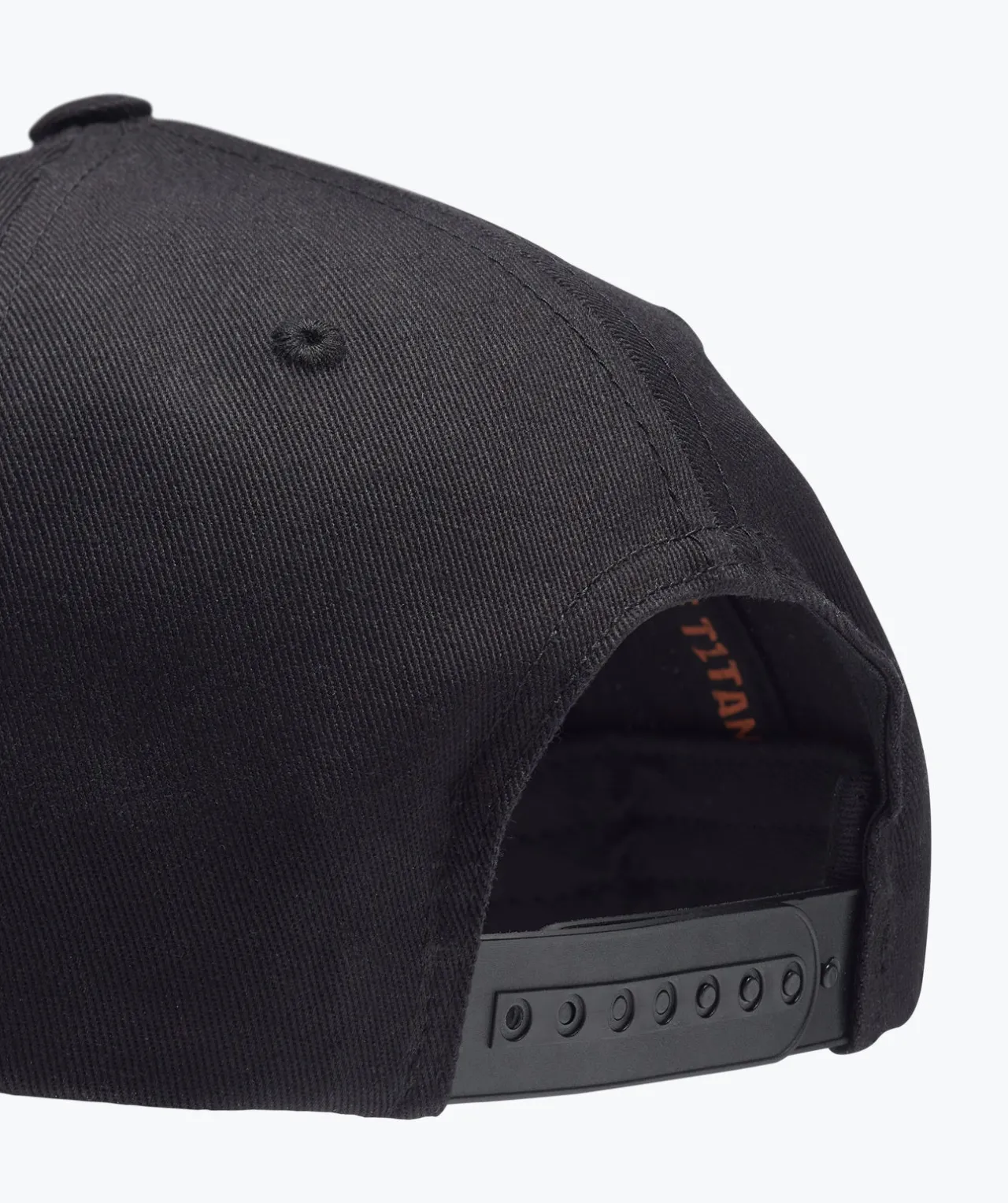 T1TAN Snapback zwart- Petten